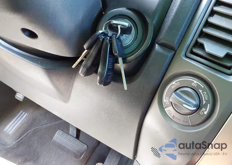 2005 Infiniti Qx56 z USA, uszkodzony, nr VIN 5N3AA08C45N805089